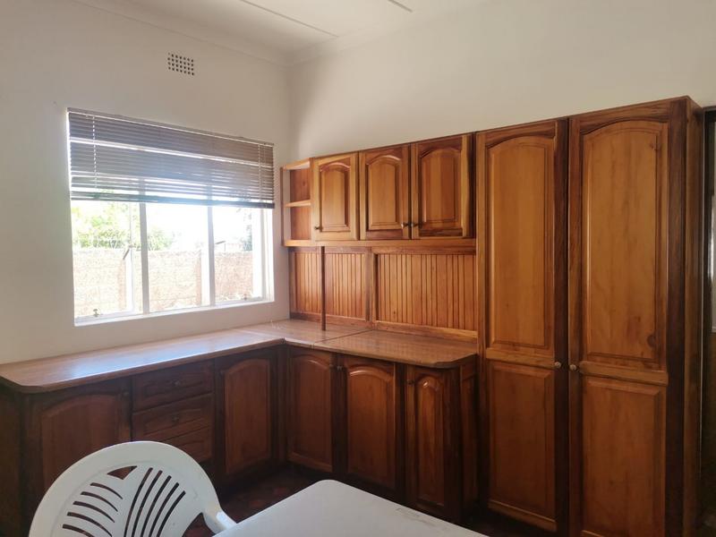 4 Bedroom Property for Sale in Albertinia Western Cape
